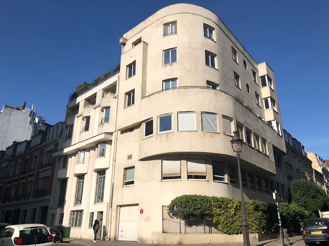 BUREAUX VENDUS A INVESTISSEUR!! Métro Jasmin 140 M² 75016 PARIS